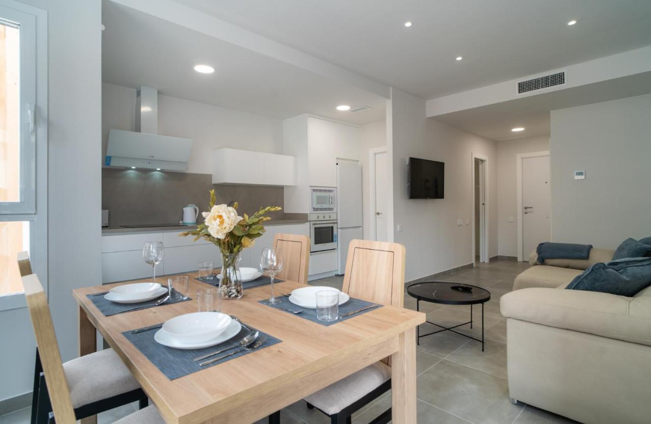 Aac Malaga - Apartamento Con Terraza, Muy Amplio, Totalmente Equipado, Cerca Del Centro Y Nuevo! 外观 照片