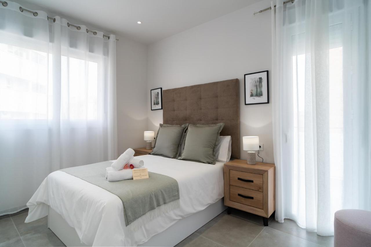 Aac Malaga - Apartamento Con Terraza, Muy Amplio, Totalmente Equipado, Cerca Del Centro Y Nuevo! 外观 照片